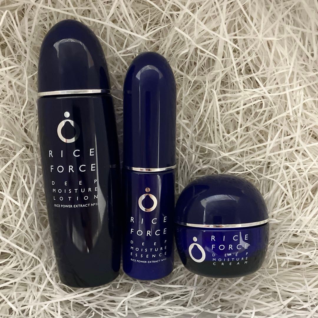 値下げ　ライスフォース　ハーフサイズ　ローション、エッセンス、クリーム