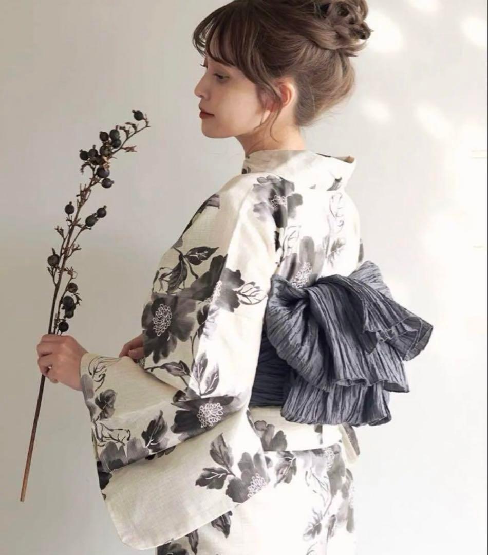 Dita 花柄浴衣　グレー帯　下駄　セット