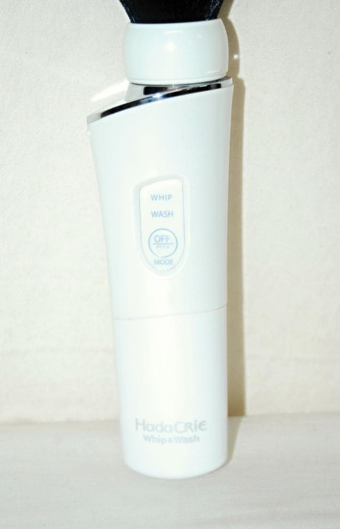 日立 濃密泡洗顔 ハダクリエ ホイップ&ウォッシュ 熊野筆 WB-K801 W