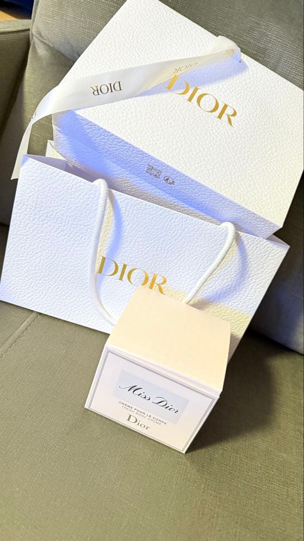 Dior Miss Dior Fresh Body Crème