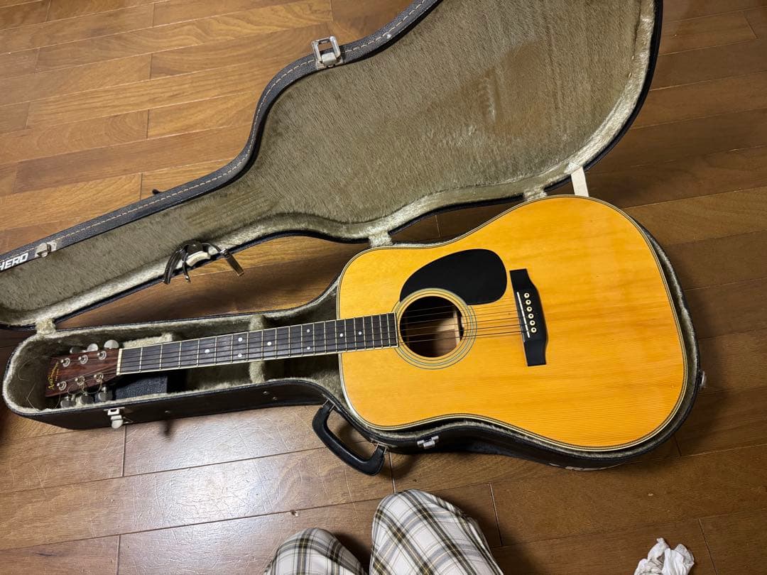 ギター Aria Dreadnought