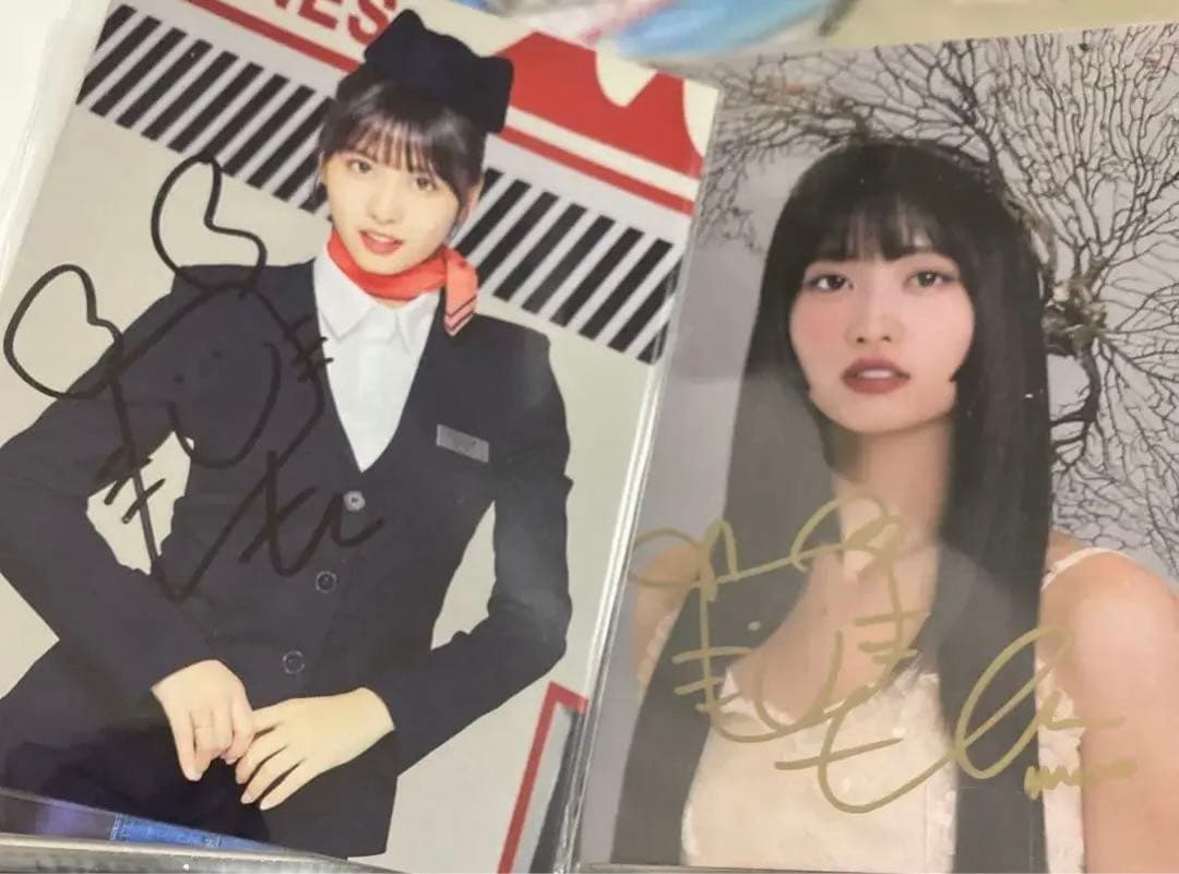 TWICE モモ　サイン　直筆　シーグリ　ポストカード