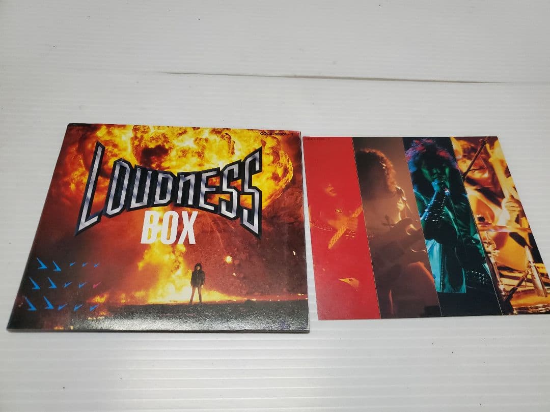 激レア　LOUDNESS　BOX　ラウドネス　限定品　ステッカー付き