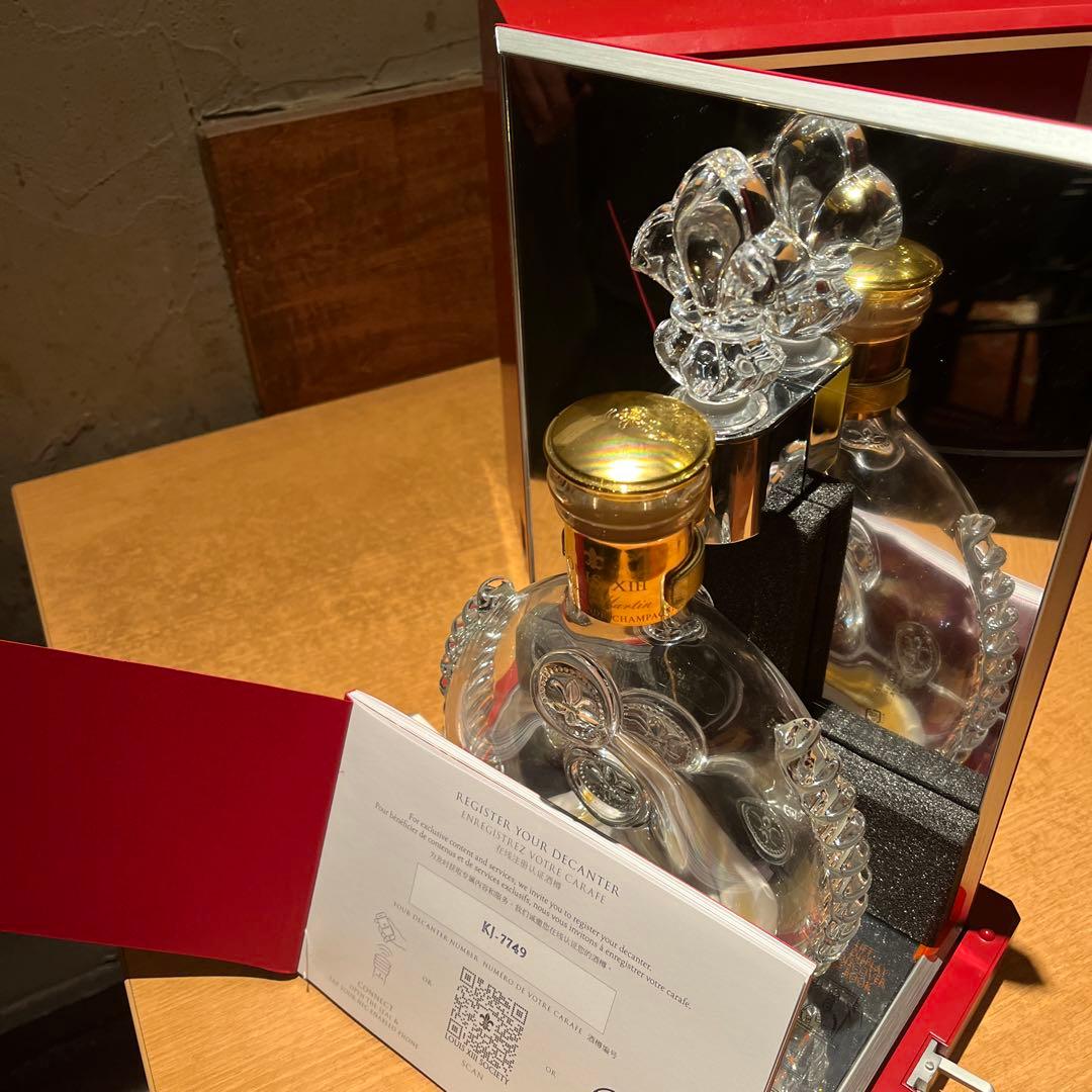 レミーマルタン ルイ13世 箱付き空き瓶 バカラクリスタルボトル