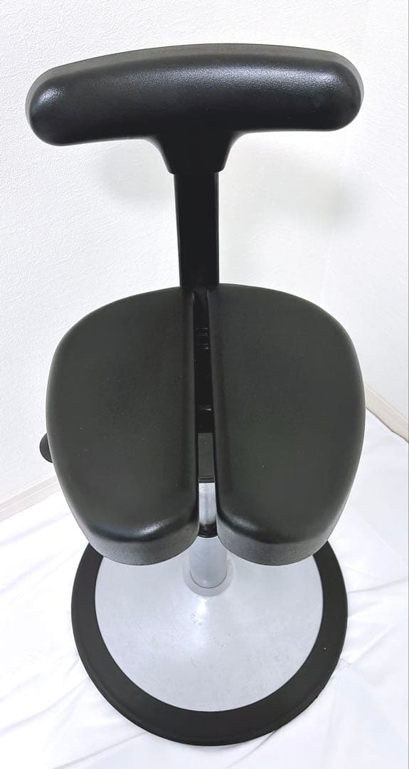 【良品】アーユルチェア　ブラック