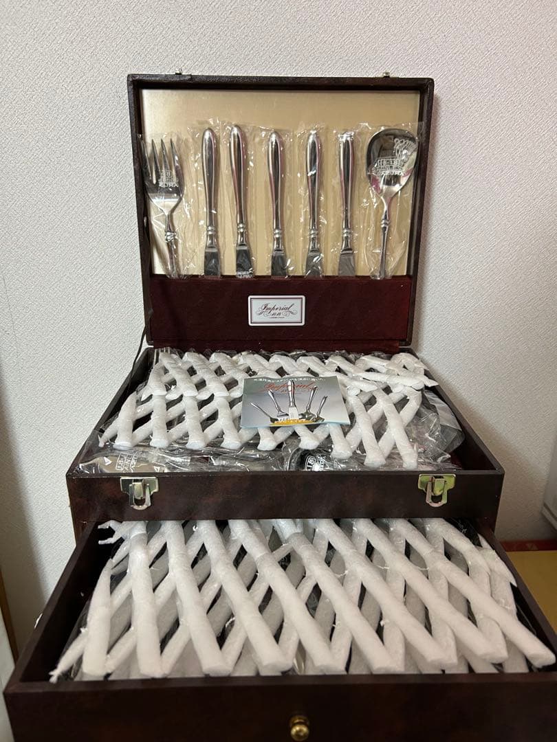 ⭐️節分セール⭐️します AZUMA インペリアル（18-18）カトラリーセット