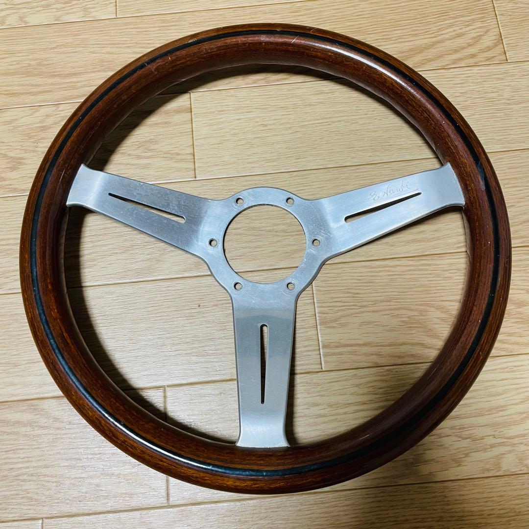 マ*ロ様 【希少】正規品　ナルディ クラシックウッドステアリング　32.5パイ