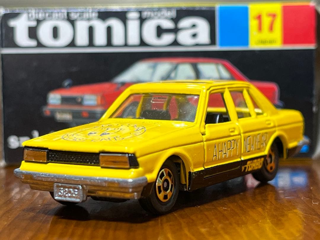 トミカ ニッサン ブルーバード1800ターボSSS アイアイアド特注