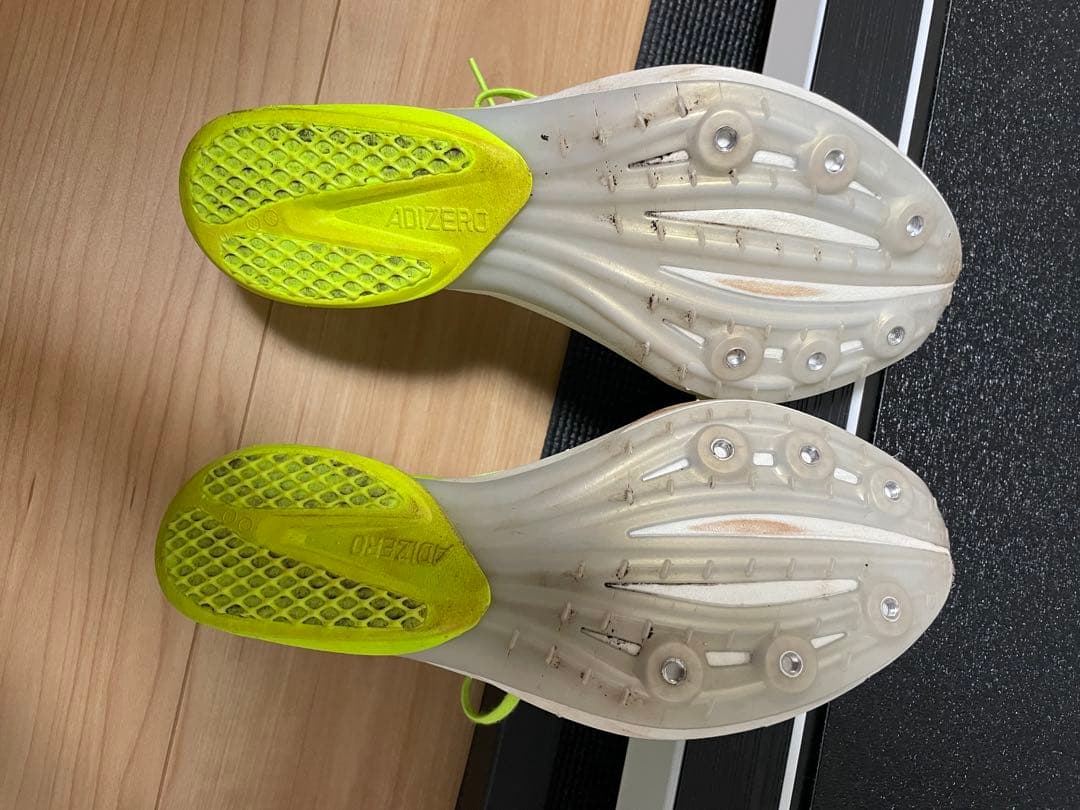 アディゼロアバンチ 27cm