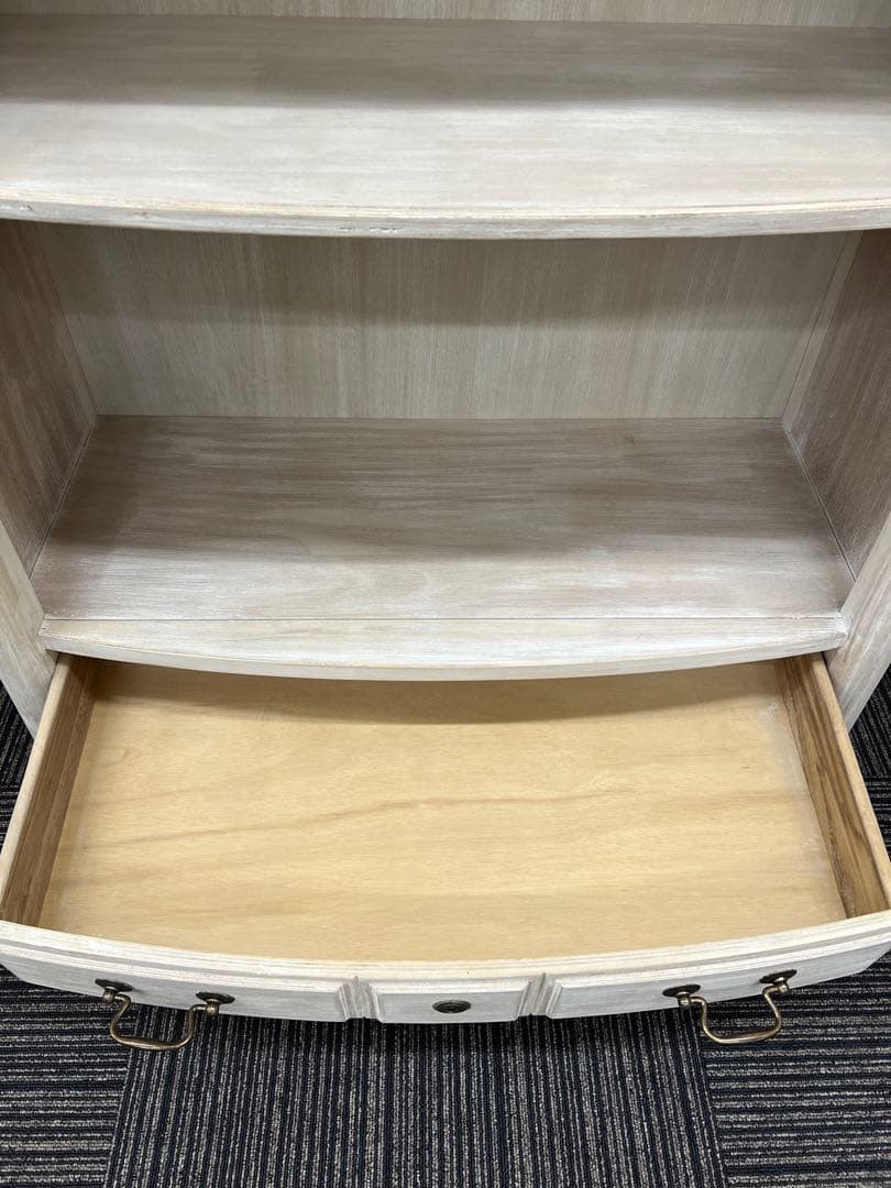 リリーホワイトリリージョン本棚ブックシェルフ北欧調家具残り少ない