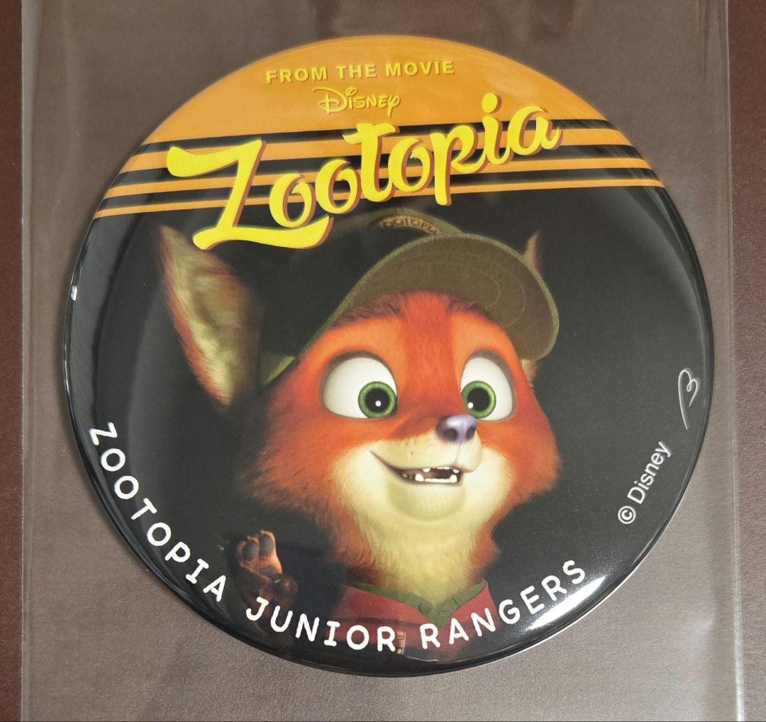 レア ズートピア 幼少期 ニック スタンド付き缶バッジ 希少品