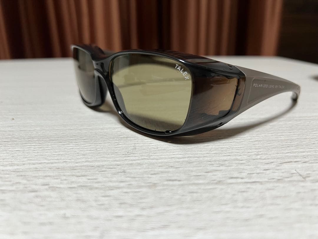 TALEX偏光オーバーサングラス