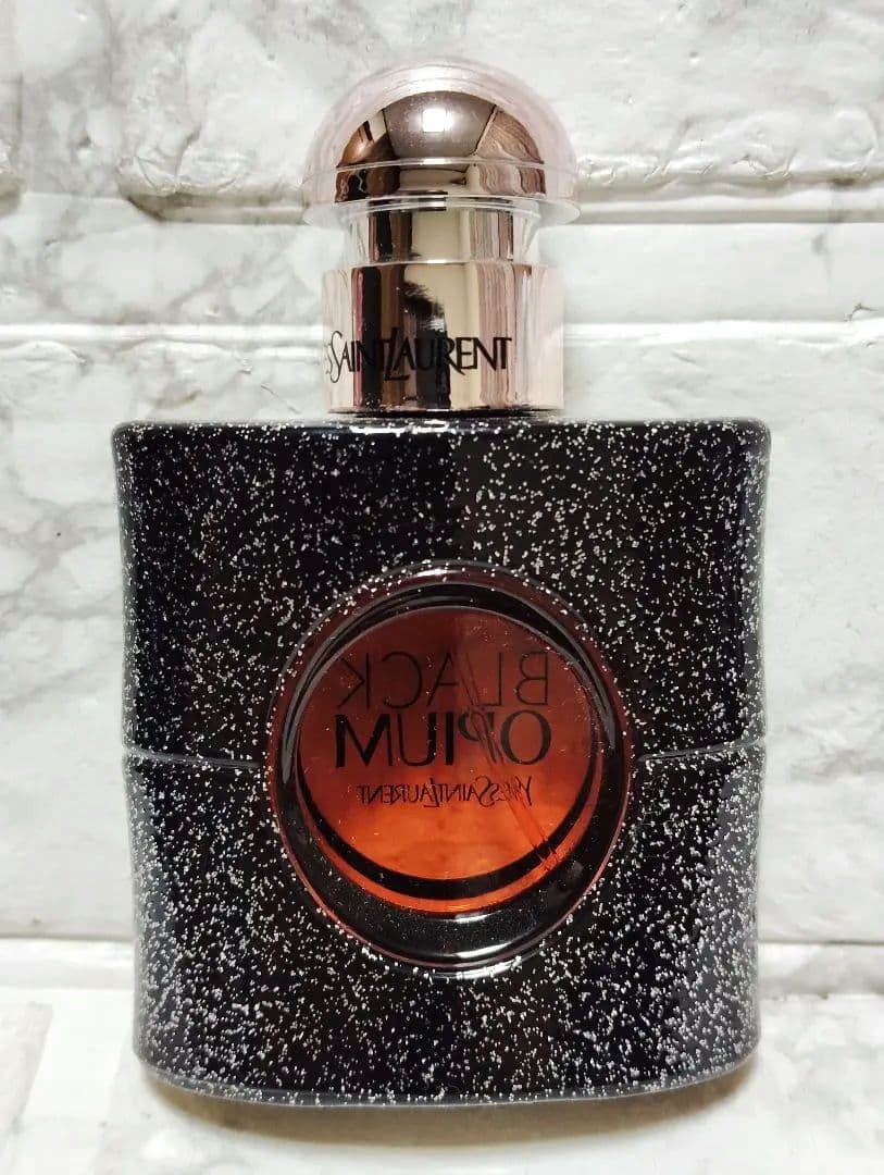 香水　新品　YSL　イヴサンローラン　ブラックオピウム　30ml