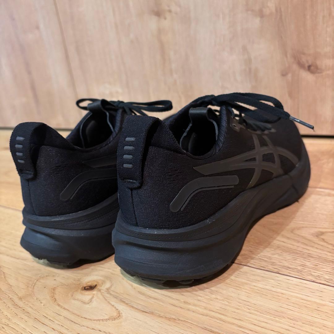 ゲルカヤノ32 アシックスランニングシューズ