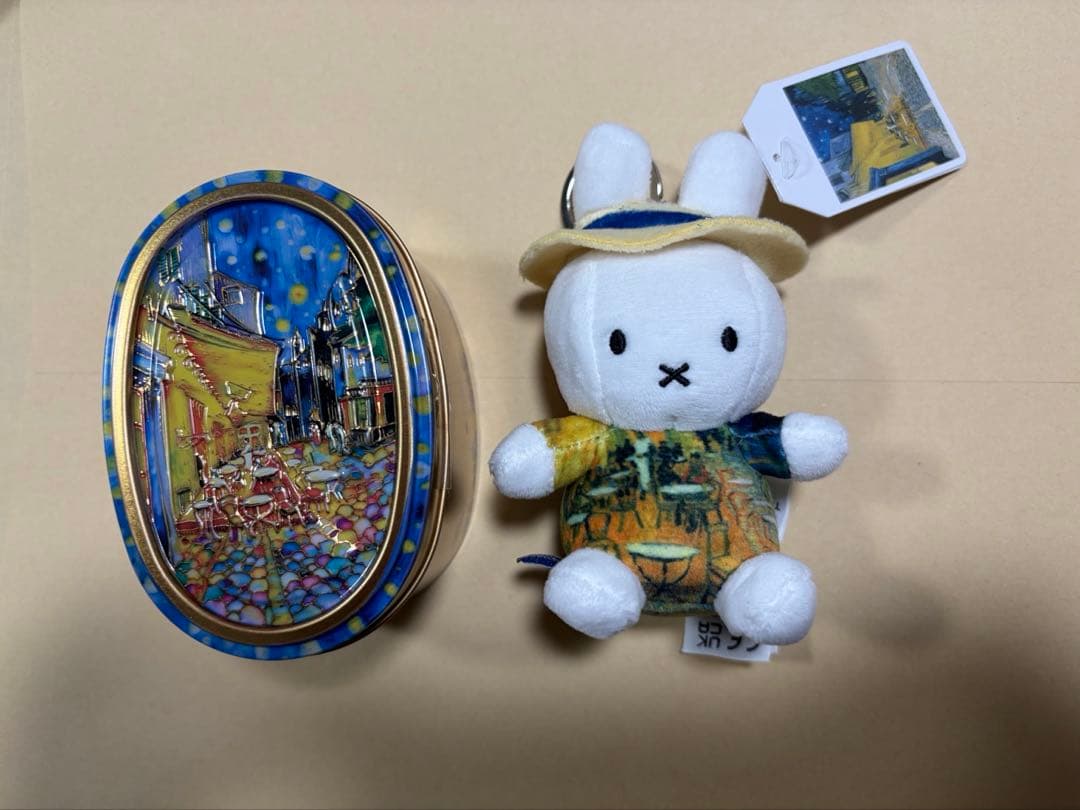 大ゴッホ展★限定★夜のカフェテラス★クッキー缶＆ミッフィーぬいぐるみキー★神戸