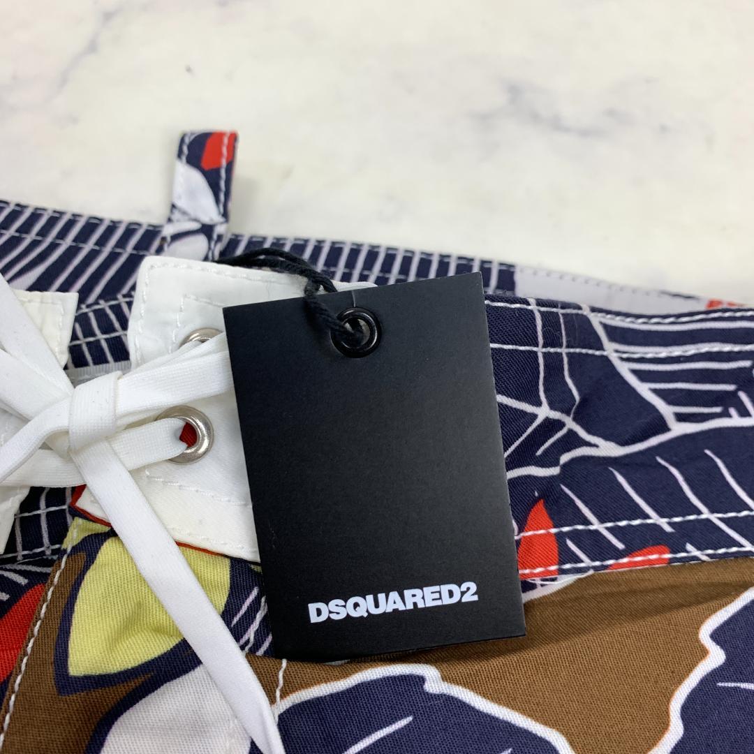 A5762 新品タグ付き ディースクエアード ショートパンツ 綿 紺 赤 S