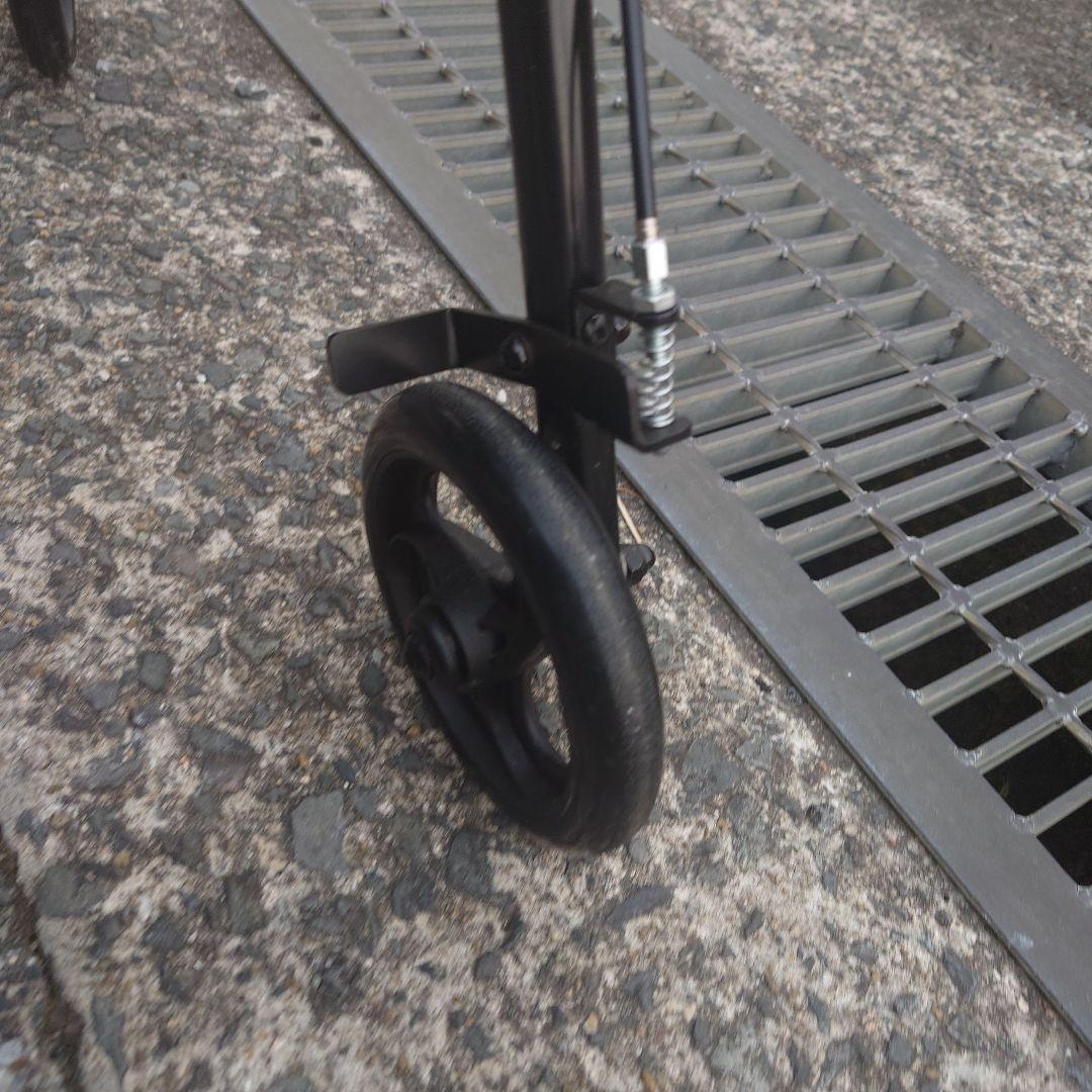 折りたたみ式歩行器 ブラックレッド