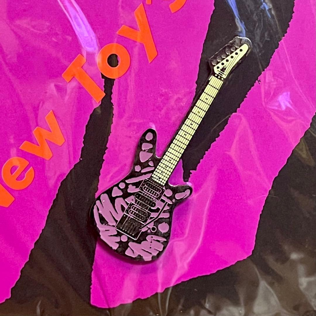 B'z Pleasure'91 ギター ピック ピンバッジ 松本孝弘