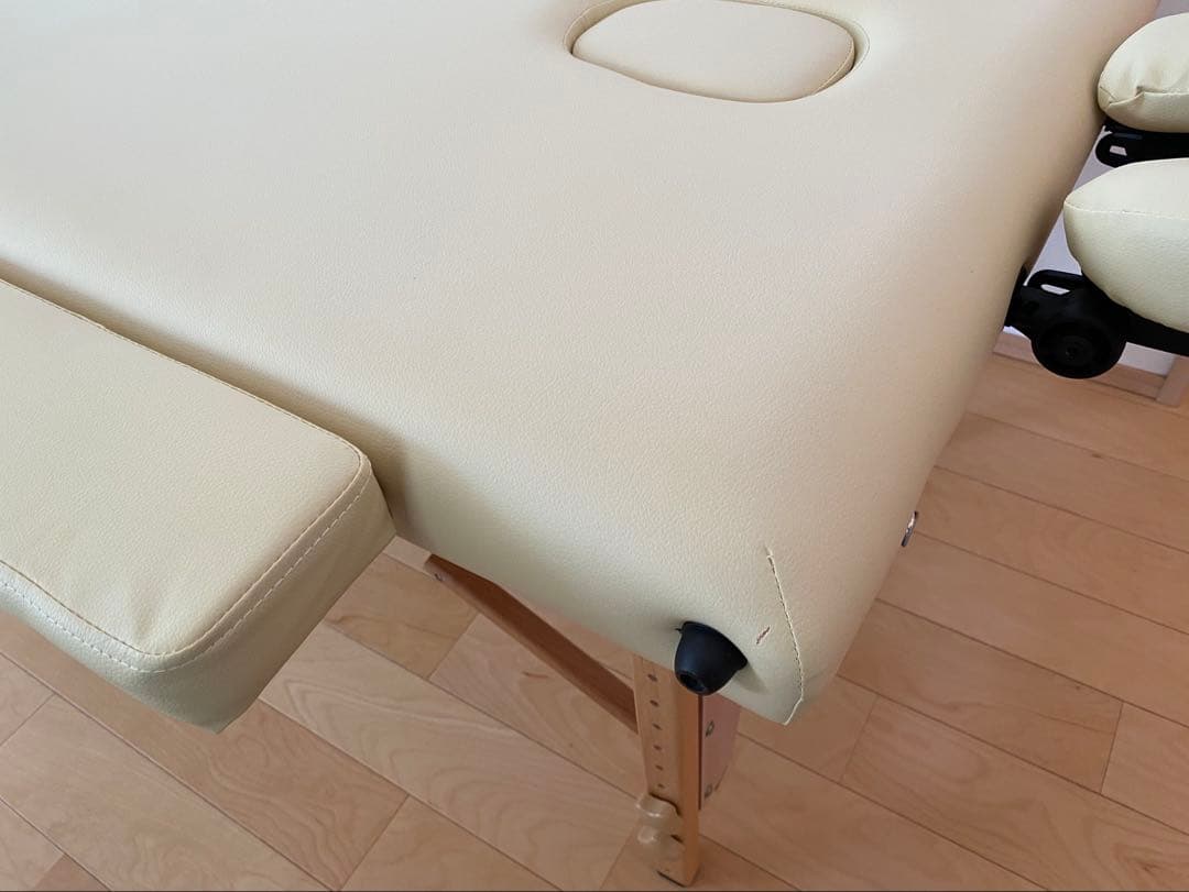 折りたたみマッサージベッド 専用キャリーバッグ付