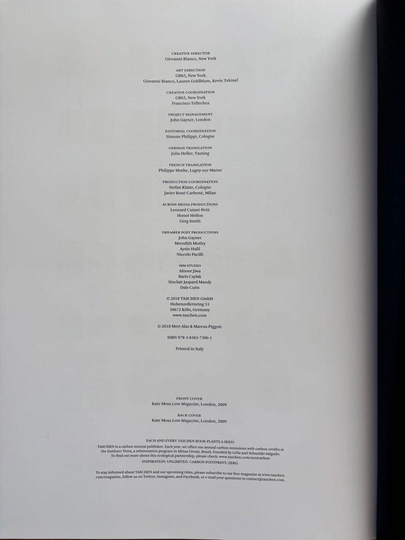 Mert Alas & Marcus Piggott 写真集