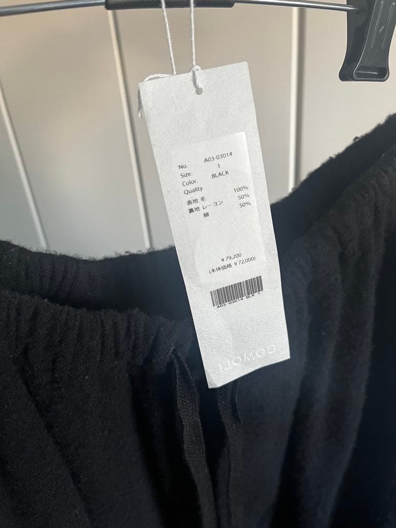 k*）様 【着用1度のみの美品】comoli 24AW 縮絨ウール6Pパンツ サ