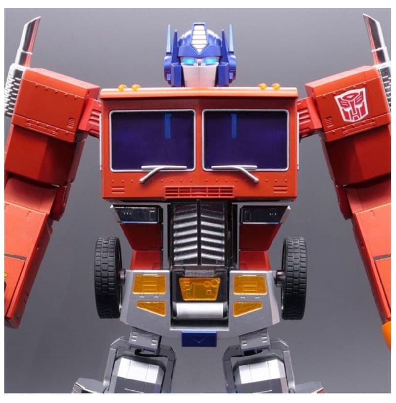 robosen フラッグシップ　オプティマスプライム　(日本語版)