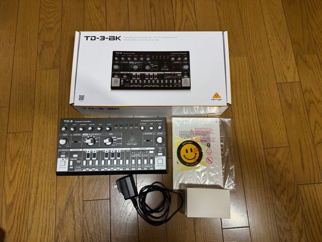 Behringer（ベリンガー）　TD-3