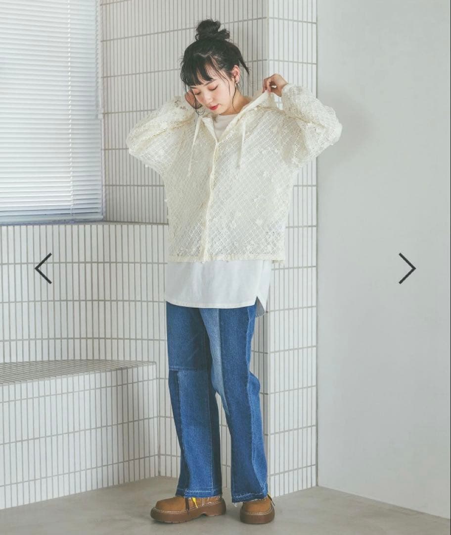 ニコアンド　niko and… 3D フラワーメッシュフーディー　アイボリー