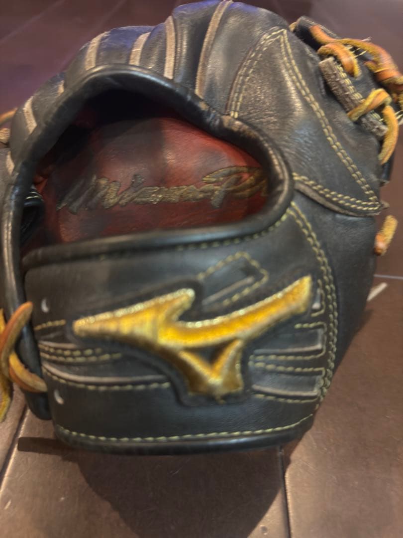 Mizuno Pro 硬式グローブ 内野手用