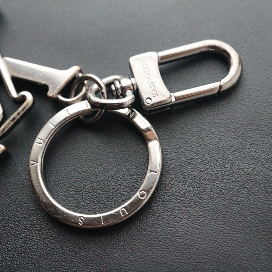 【中古】LOUIS VUITTON キーホルダーシルバーカラーM80217