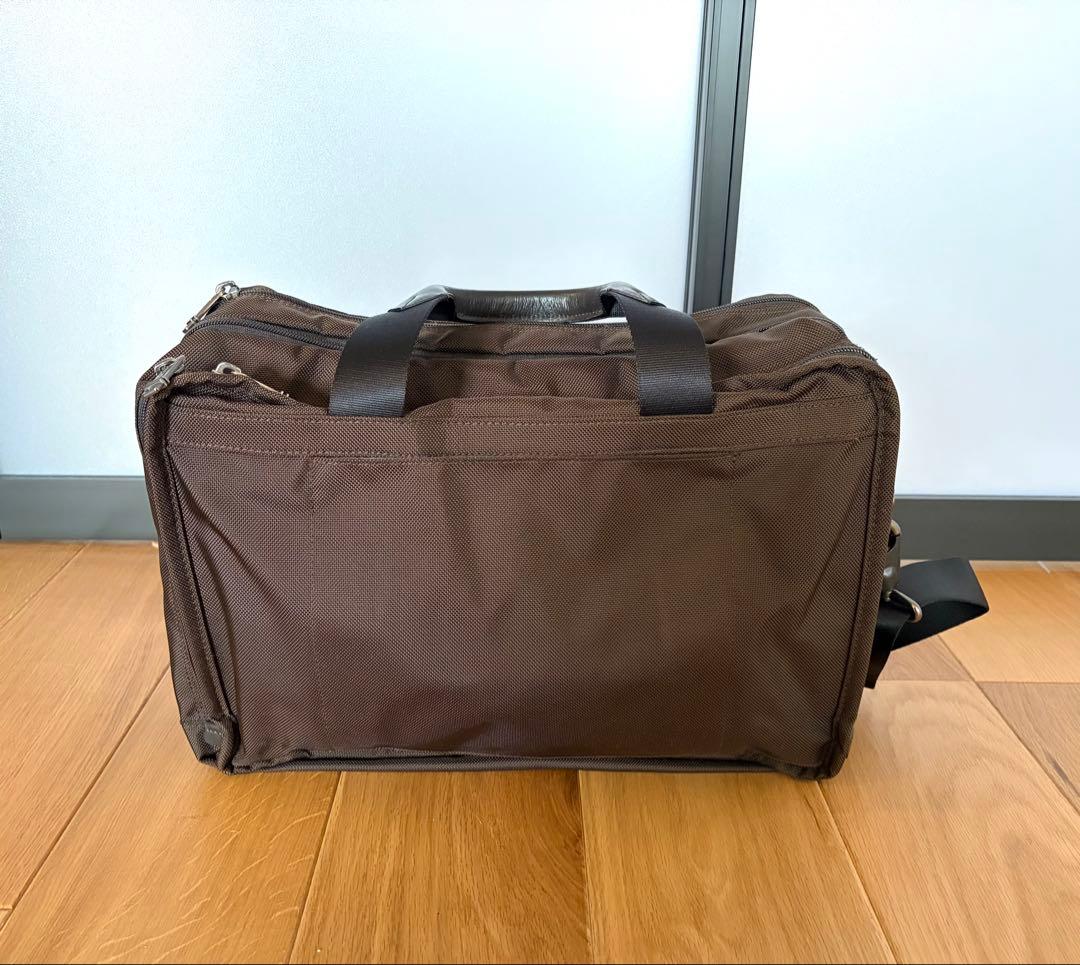 TUMI エクスパンダブルオーガナイザー ラップトップ2wayブリーフ ブラウン