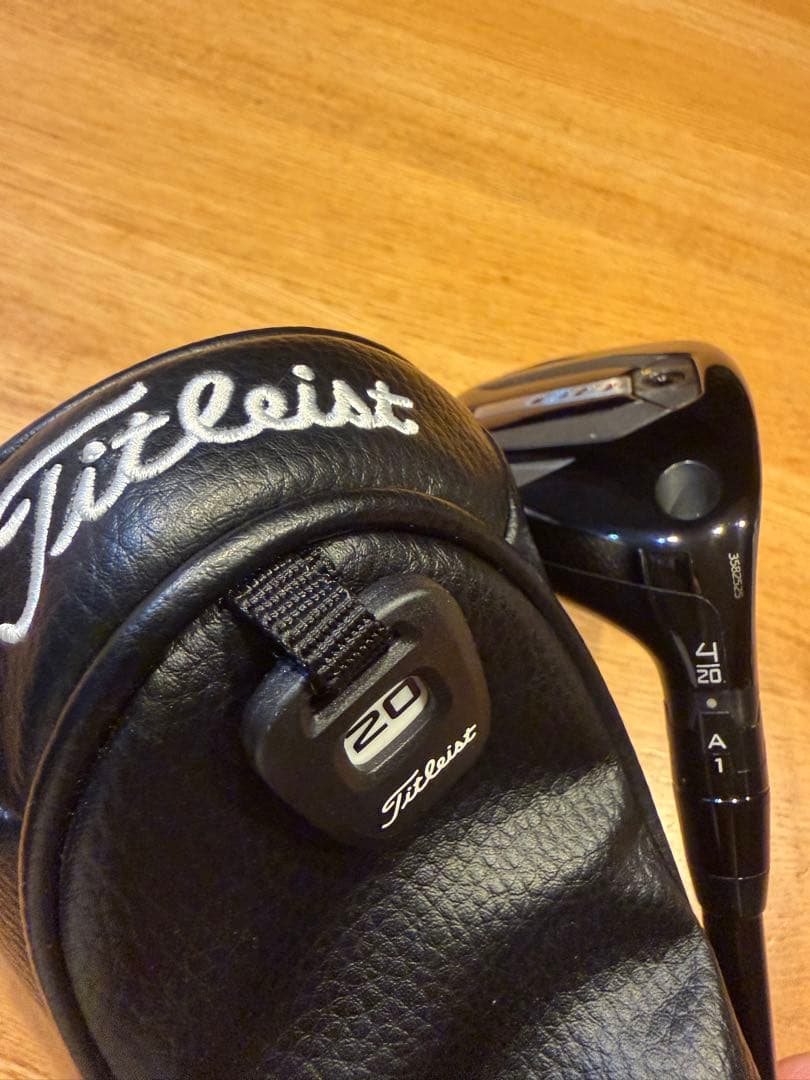タイトリスト　GT1 ユーティリティメタル　4番20° カスタムシャフト