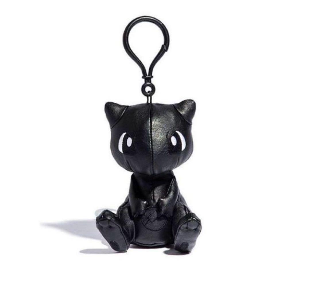 サンダーボルト FRGMT ポケモン ミュウ THUNDERBOLT