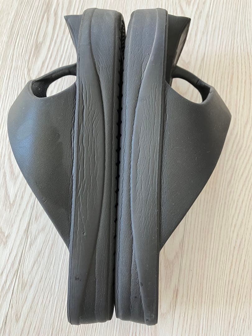 ラクバキRACBAKI ブラック イージーサンダル　L