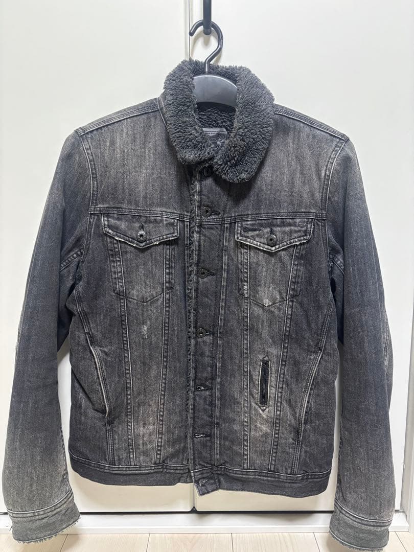 Diesel ボア襟付きデニムジャケット Mサイズ　グレー