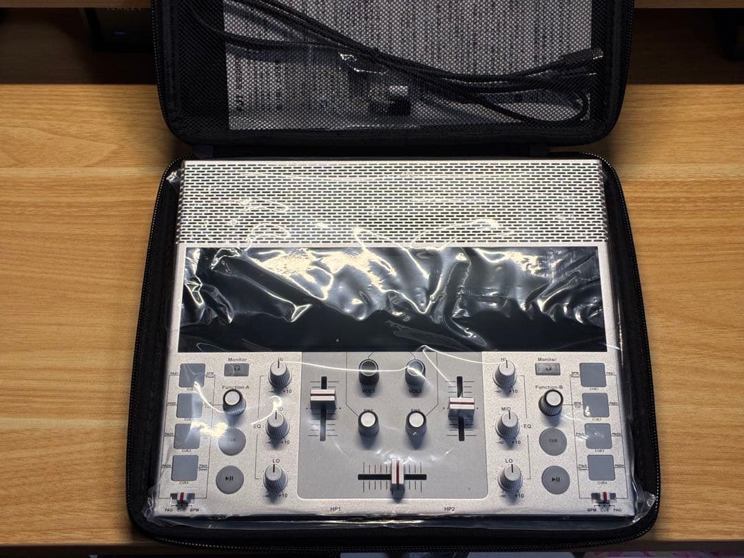 ポーダブルDJシステム FJ1（シルバー）　ミューシグナル