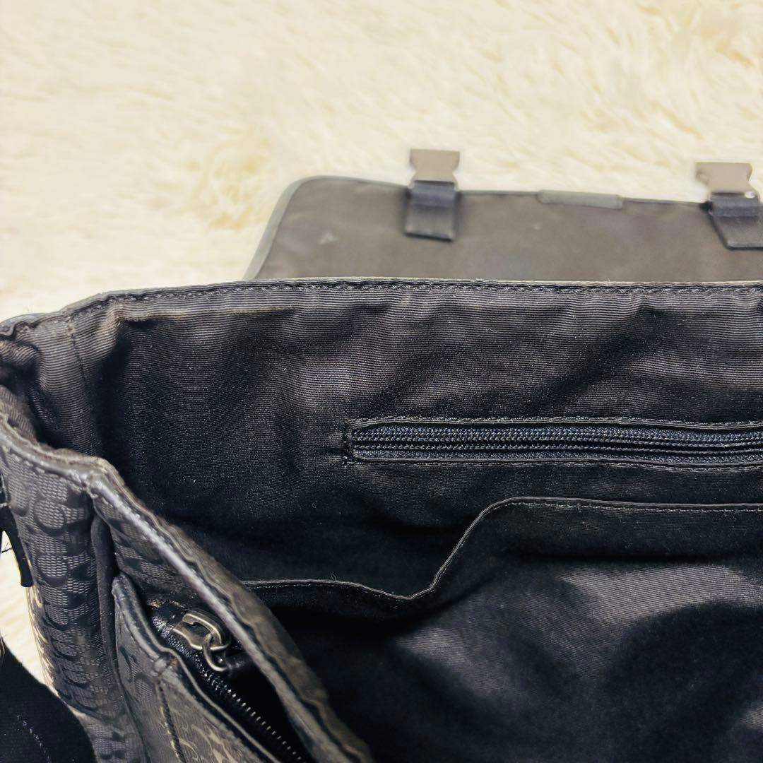 COACH コーチ ヘリテージ シグネチャー メッセンジャーバッグ ブラック