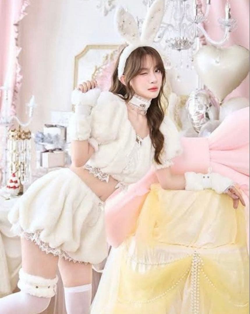 マリームーン うさぎ コスプレ