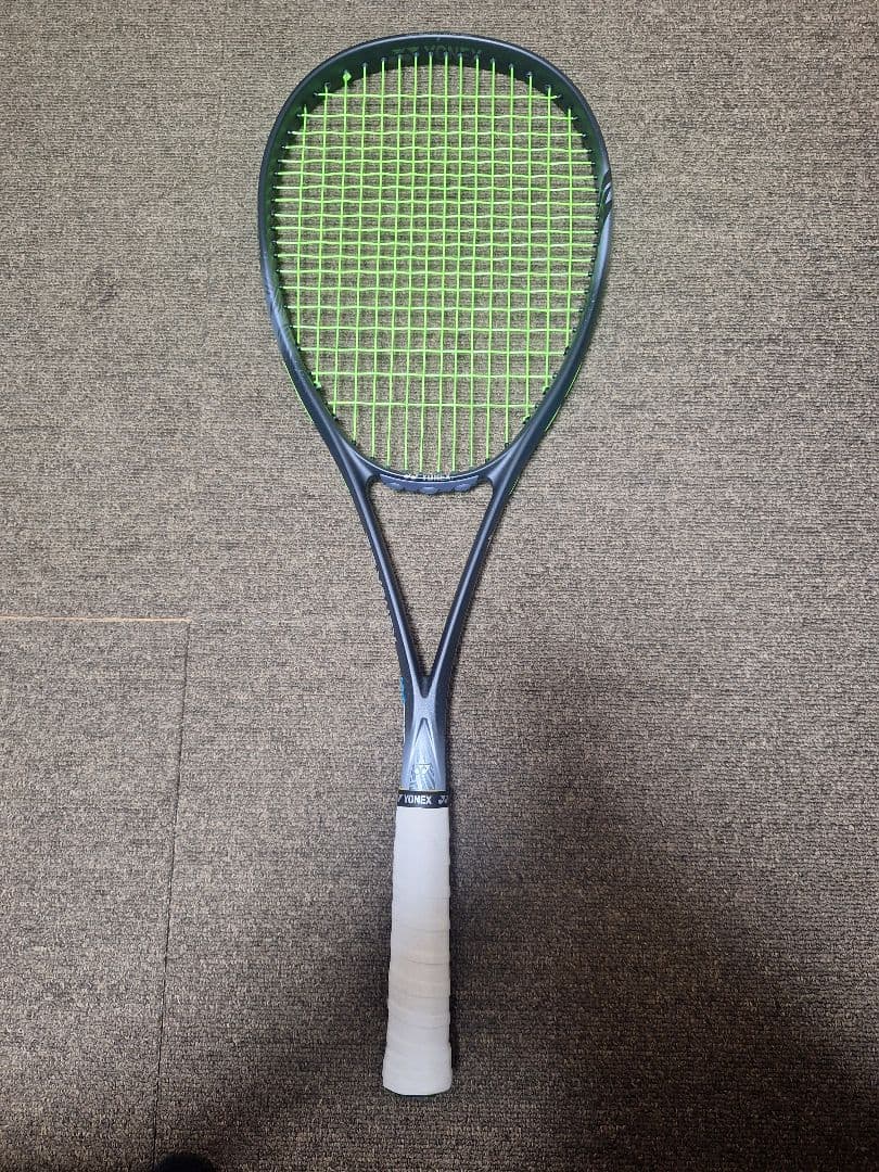 ソフトテニスラケット　ヨネックス　ボルトレイジ8V(カスタムフィット)