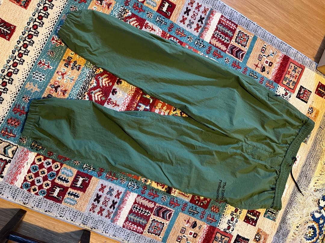 オリーブグリーン ナイロンジャケット・パンツセット