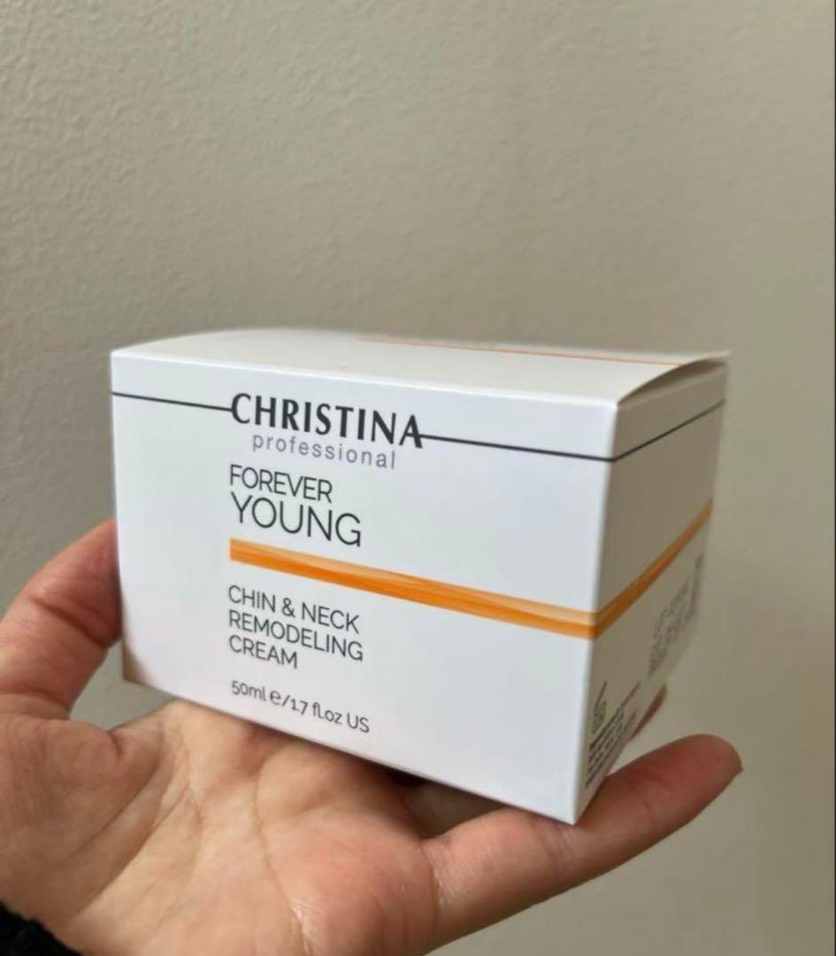 CHRISTINA FOREVER YOUNG 首と顎のクリーム