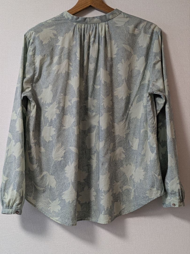 パラスパレス　2025FW 花柄シャツ