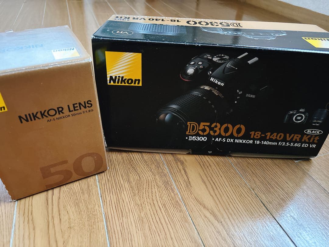Nikon D5300 デジタル一眼レフカメラセット 単焦点レンズ付き