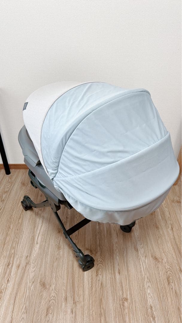 【美品】コンビ ネムリラ AUTO SWING BEDi Long