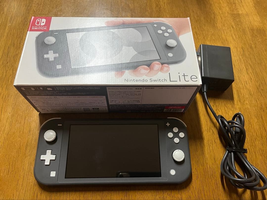 美品✴︎Nintendo Switch Lite グレー 本体 ACアダプター付き