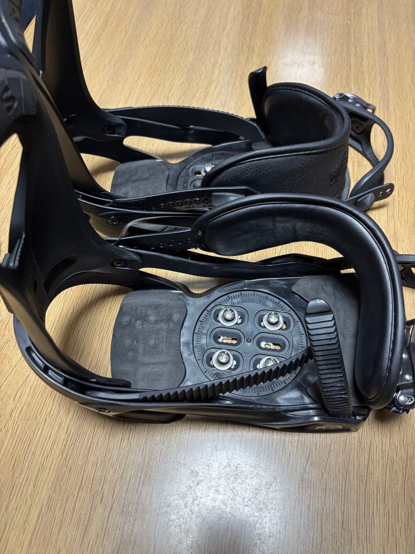 Salomon pact 22-23 スノーボードビンディング ブラック