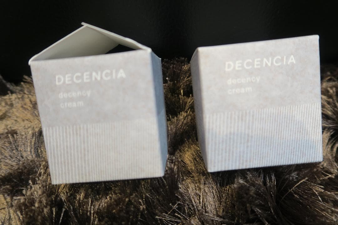 未使用　DECENICIA　ディセンシークリーム　敏感肌用クリーム30g ×２つ