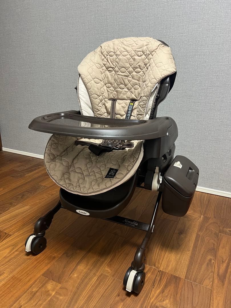 【美品】Combi コンビ　ネムリラ　AT ハイローチェア　オートスイング