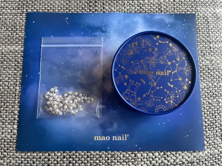 マオネイル　2021年クリスマスコフレ