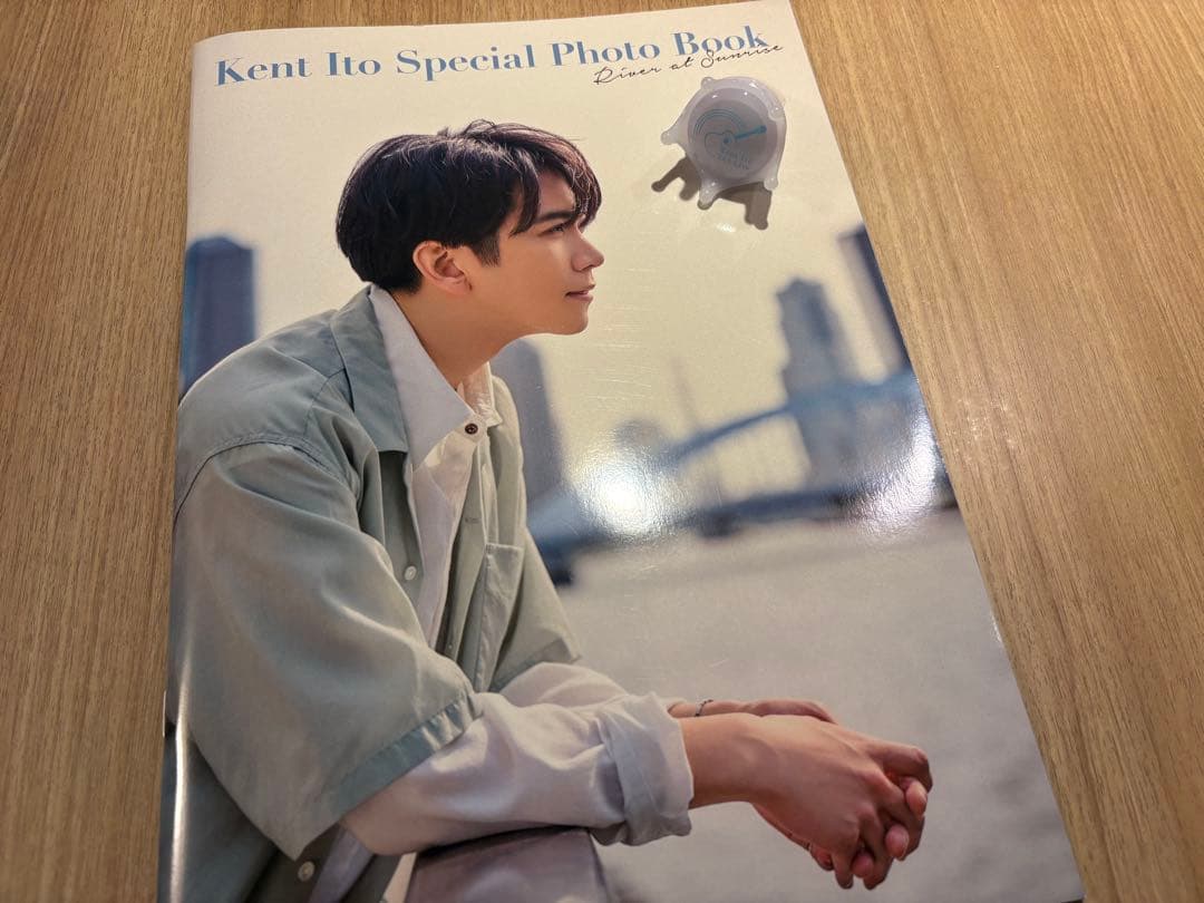 伊東健人  at Sunrise パンフレット リングライト